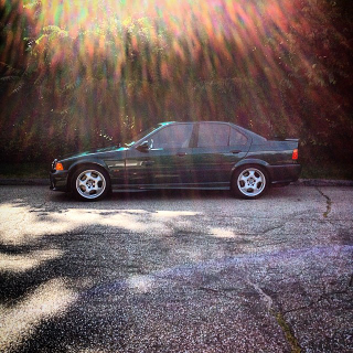 Illustration for article titled "Bring it back home to Daddy!": Life With an E36 M3 at 17